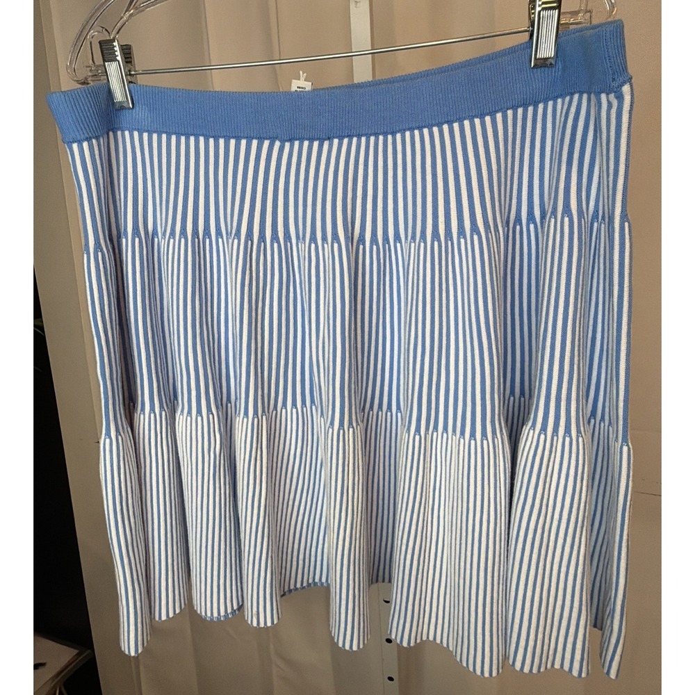 Free Assembly XXL Women's Plus Ribbed Sweater Stitch Tiered Mini Skirt NWT - Picture 7 of 8